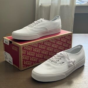 *BRAND NEW* Vans Authentic True White!!